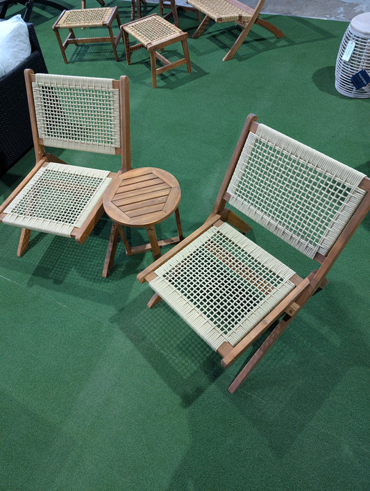 SET OF 3 - Kobina folding chairs with accent table