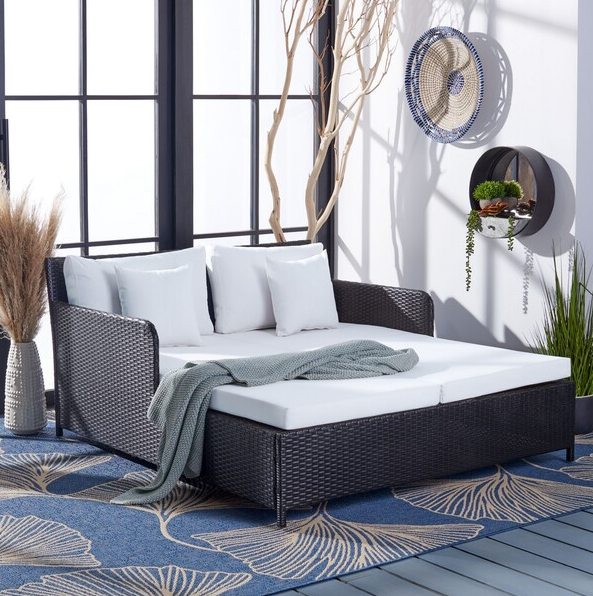 Safavieh PAT7500A Outdoor Collection Cadeo Day Bed